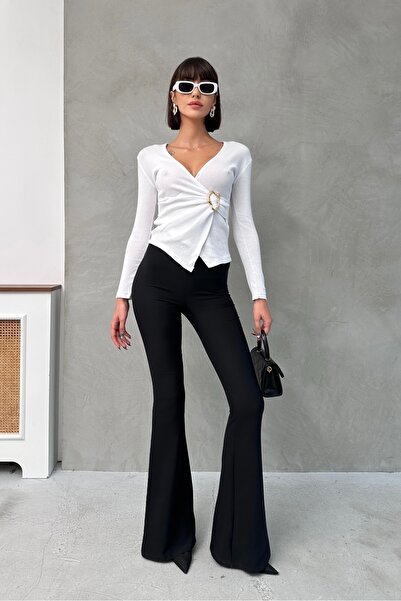 XELA ЖІНОЧА БЛУЗКА З ДЕТАЛЬНИМ КРУЗОВИМ КОМИРОМ