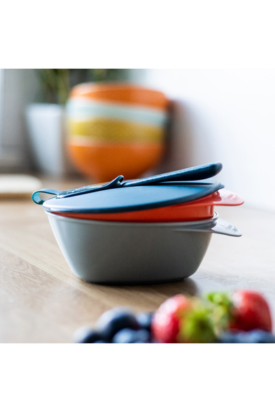 tommee tippee Set castroane cu capac si lingurita cu BACSHIELD ™ Tommee Tippe, 6 luni +, Gri/Portocaliu