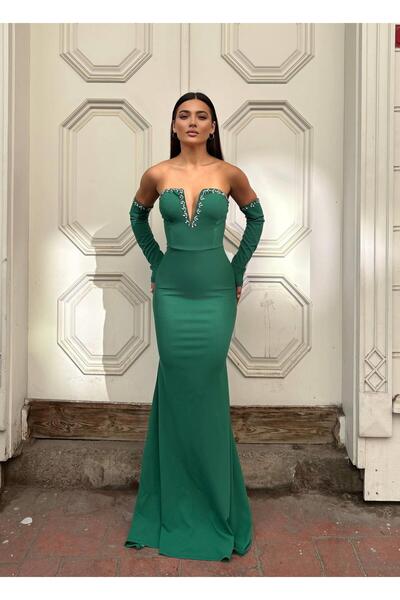 Modafeminen Pește croială , model cu mânecă lungă. Rochie de seară cu decolteu în V și broderii de cristal strălucitoare pe umeri 583331 ZÜMR