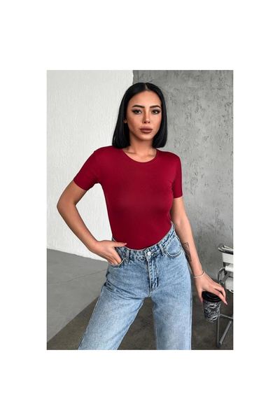 Epilons Άνετο και κομψό κοντομάνικο μπλουζάκι με λαιμόκοψη από λύκρα βισκόζη ...