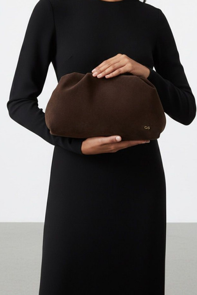 vattara Дамска чанта от велур с шнур, кафява