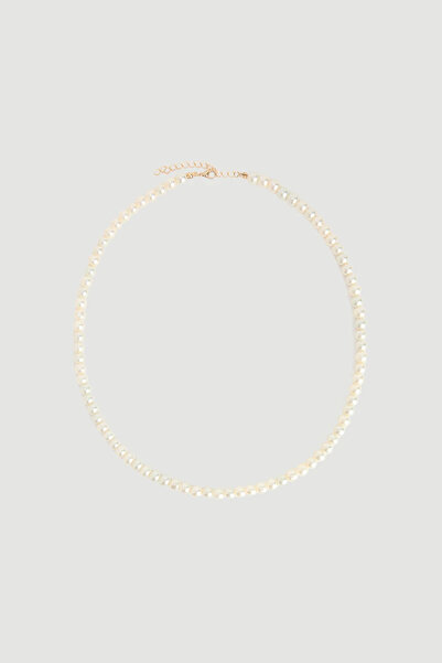 Gusto Pearl Long Necklace - White