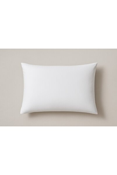 Taç 100% Cotton Satin White Color 2-Piece Pillowcase with Thin Vertical Line Detail 50X70 cm