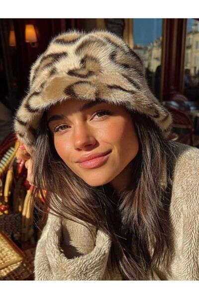 caxis Women's Leopard Soft Textured Plush Bucket Hat