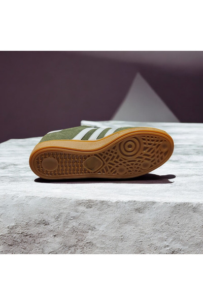 BasicPro Men's Sneaker Sports Shoes Rubber Tech