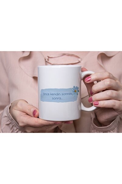 Beramussa كوب بتصميم 'أولاً نفسك، ثم الآخرين' - كوب بسيط مع رسالة ذات معنى