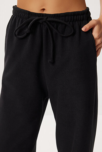 Lovelyİstanbul Very Soft Textured Thessaloniki Sweatpants Lub0063 Live Black