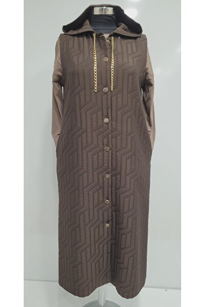 Janset JAKARLI KAPÜŞONLU DÜĞMELİ UZUN KAPİTONE KOYU KAHVERENGİ YELEK