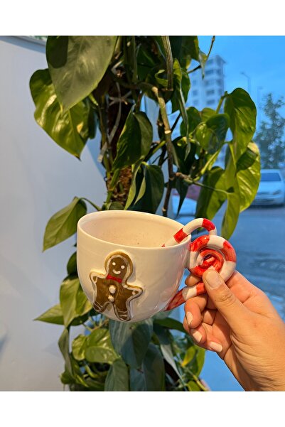 visera Christmas Themed Cookies - Pine Tree Embossed Ceramic Mug + Sugar Cane-Shaped Spoon as a Gift