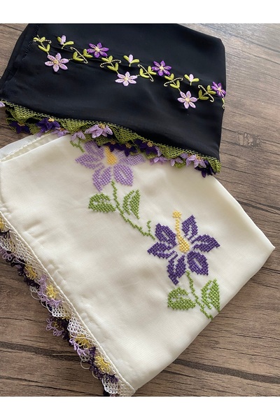 EL YAPIMI İğne oyası nakışlı namaz örtüsü