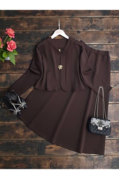 ŞAHİN TESETTÜR GİYİM TOKA DÜĞMELİ PRENSES DİKİŞLİ ETEKLİ İKİLİ TAKIM 1695
