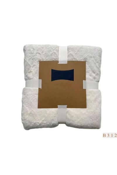 Reiashn Narin Velvet Fur Blanket (200*230 CM) Off-white color