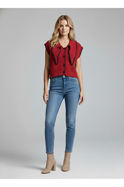 Qoolest Kadın Kırmızı Kontrast Dikişli Şal Yaka Düğmeli Crop Triko Yelek