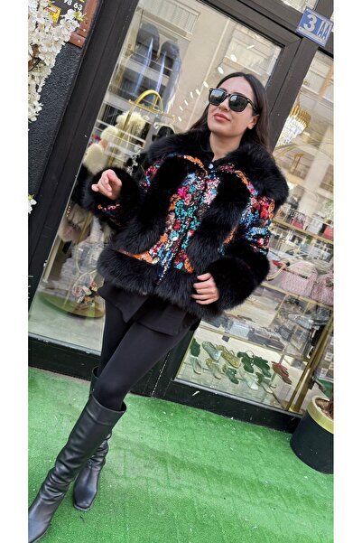 diğerr1 Siyah renkli desenli kürk