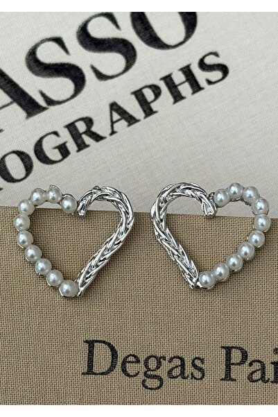 MioArt Sweety Pearl Stylish Heart Earrings