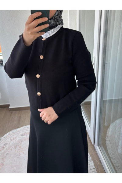 Butik Emsabutik boyun kısmı fırfır detaylı Hırka