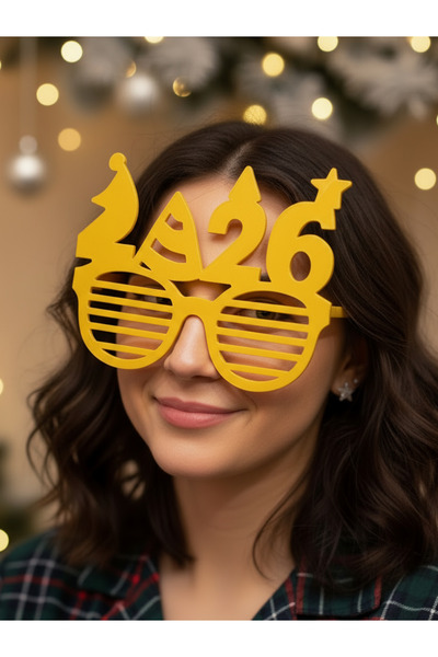 Della نظارات عيد الميلاد 2026، لامعة، ذهبية اللون، وتصميم أنيق