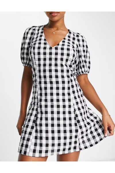 Monki Short dress, White/Black