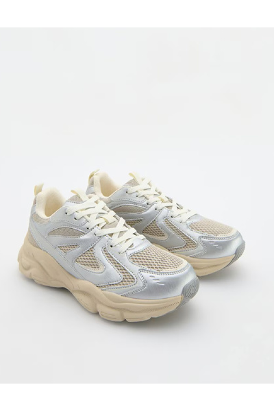 Reserved Sneakers, Silver