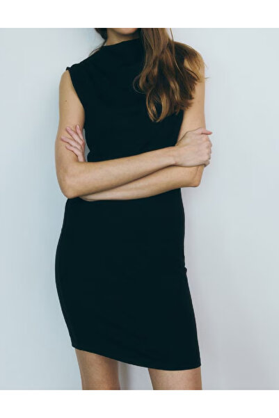 Reserved Rochie scurta, Negru