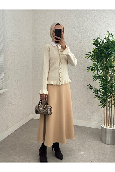 HİJABAYA Ζακέτα με κουμπιά και βολάν στο μπροστινό μέρος και στη φούστα