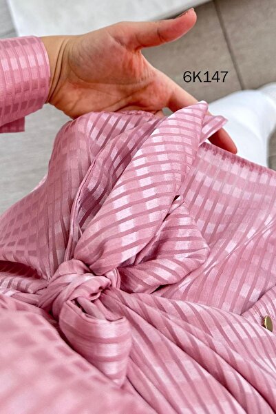 İnce Topuk Kare Jacquard Satin Shirt 6K147