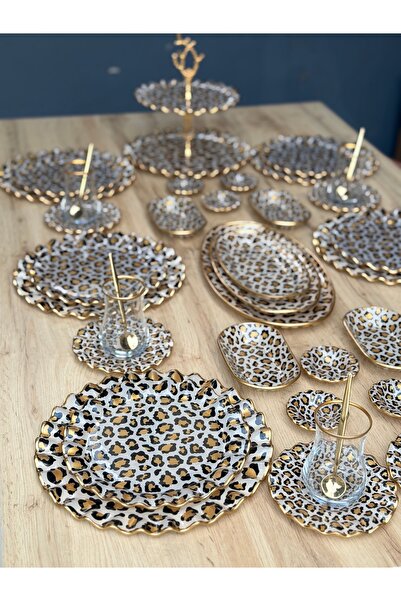 Hediye Köşkü 44 parça 6 Kişilik Lüks Cam Leopar Desenli Kahvaltı ve Çay Sunum...