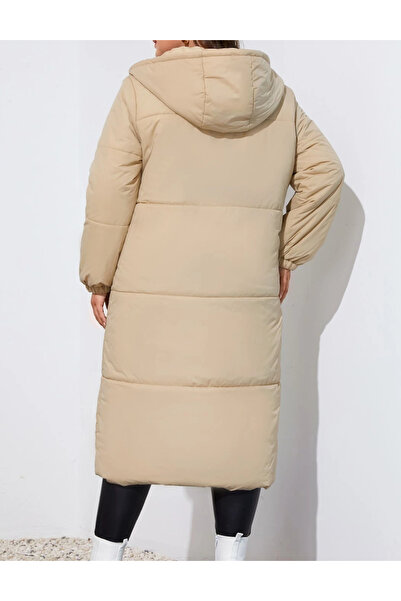 Sheya Shein jacket, cream