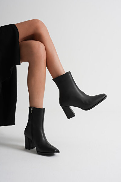 Zerenyus Mue Premium Women's Black Thick Heeled Zippered Boots