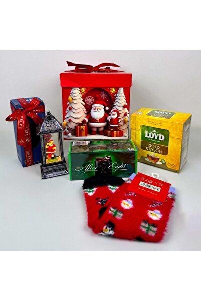 velve Christmas Delight package, lantern, After Eight chocolate, Christmas socks for women, tea, gift box