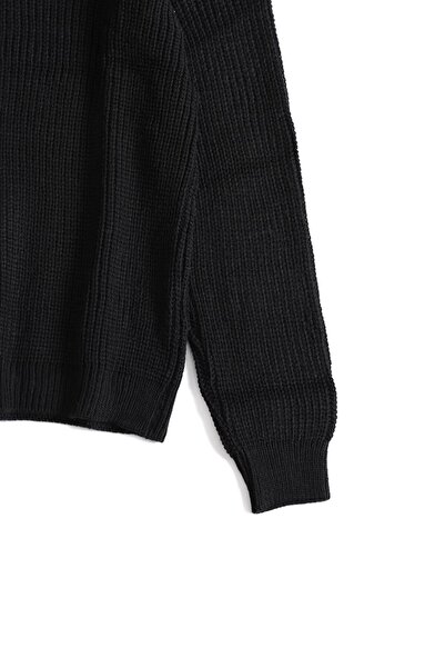 no7man Savoya Black Sweater