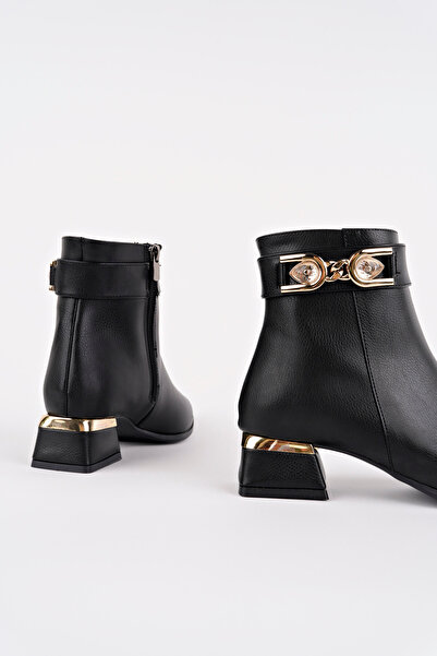 Madam Tarz Bln-712 Low Heel Boots with Stone Buckle