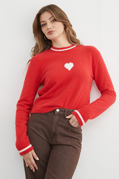 Fulla Moda Heart Patterned Crew Neck Bearded Sweater