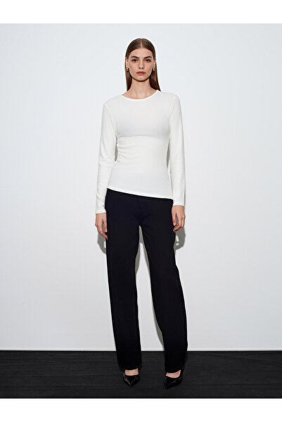 Dilvin 32194 Long Sleeve Gathered Top-Ecru