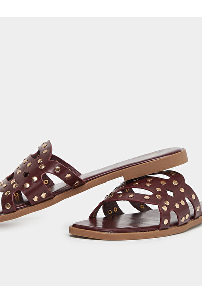 Styli Burgundy Studded Flat Sandals