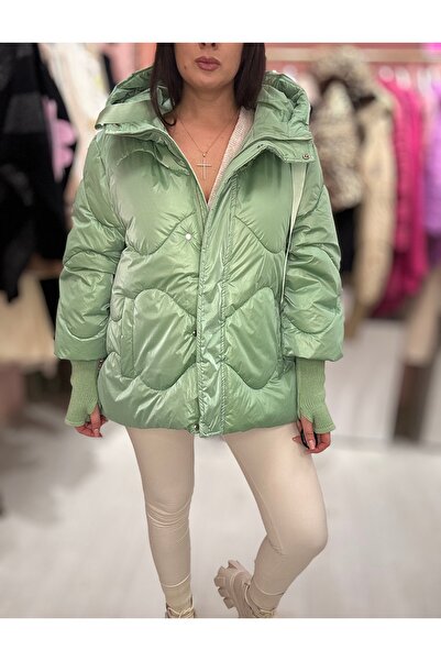 Brielle Women's Quilted Puffer Jacket with Knitted Sleeves Mint Green