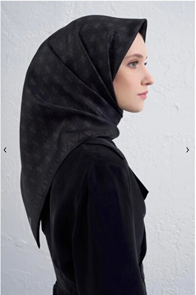 Armine Monogram Desenli Saf İpek Twill Eşarp