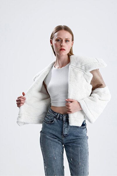 VELİZADE Women's White Fur Collar Biker Coat Plush Detailed Crop Cut Winter