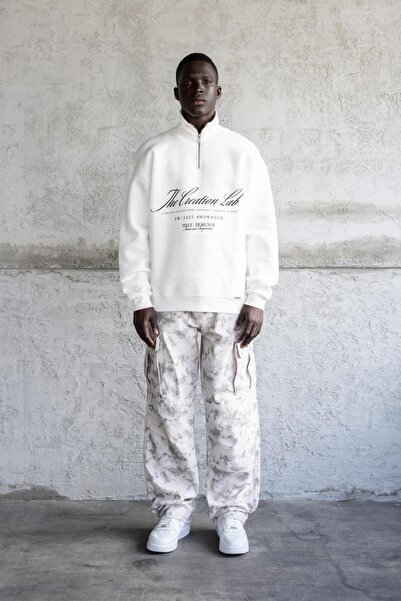 Machinist Men's Printed Embroidered High Collar Sweatshirt Ecru