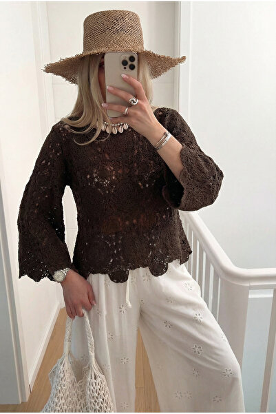 FEMELLE Women's Brown Crochet Blouse
