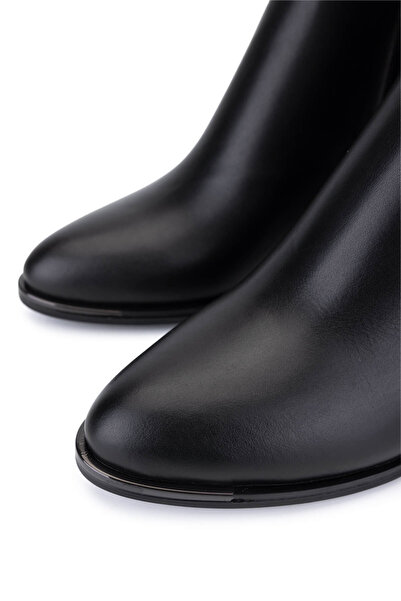 Tamer Tanca Kadın Siyah Deri Topuklu Bot