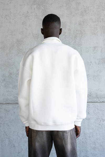 Machinist Hanorac pentru bărbați cu broderie florală cu gât înalt tricou Ecru