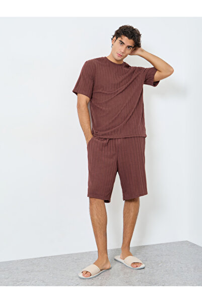 Styli Men Relaxed Fit Knit T-Shirt and Shorts Set