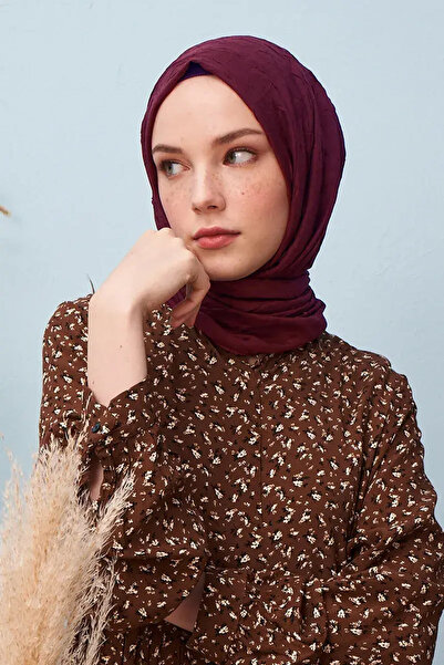 Madame Polo Bamboo Crinkle Scarf Cherry - Self Crinkling, No Ironing Required |   100X100 cm