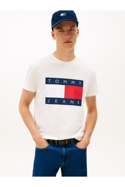 Tommy Hilfiger Men White Flag Badge Jersey Crew Neck T-Shirt