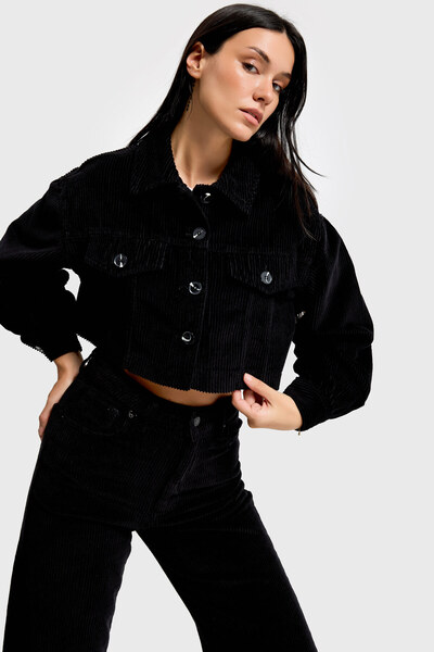 it's basic Women's Black Color 26W5-1 Crop Fit Buttoned Thick Corded Fabric Velvet Fabric Jacket