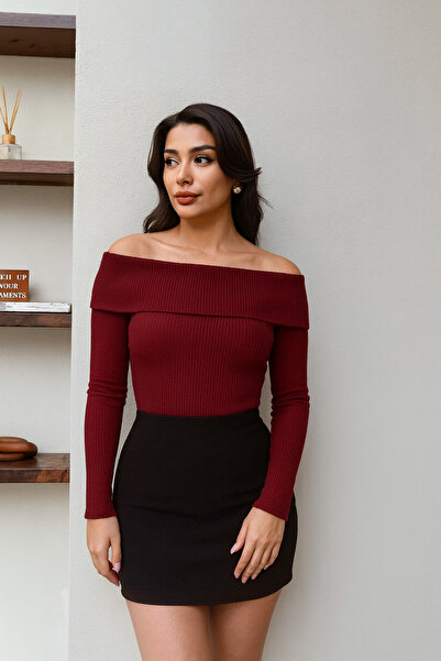 Ramior Omzu Light Burgundy Women's Knitwear Blouse – Flexible Fabric, Long Sleeves, Stylish Fit Model