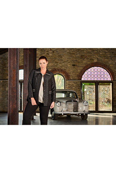 DE WHITES Plus Size Striped Detail Quilted Coat