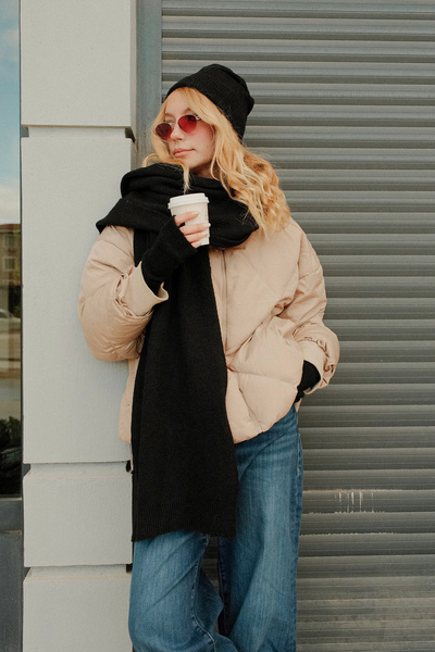 CHUBA Women's Knitwear Scarf & Beanie & Gloves Three-Piece Set Black 26W5006