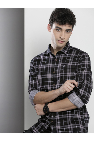 The Indian Garage Co By Styli Men Black Checkered Regular Fit Shirt